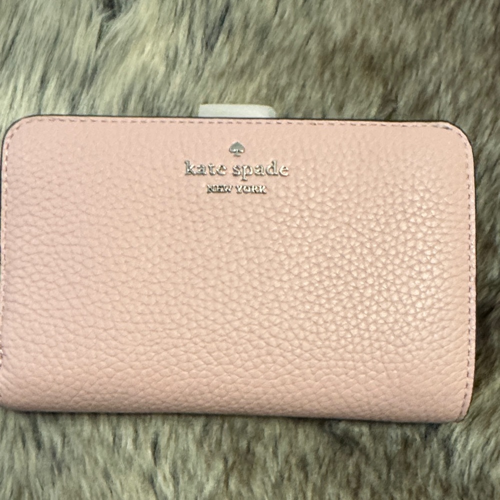 Kate Spade wallet in pink